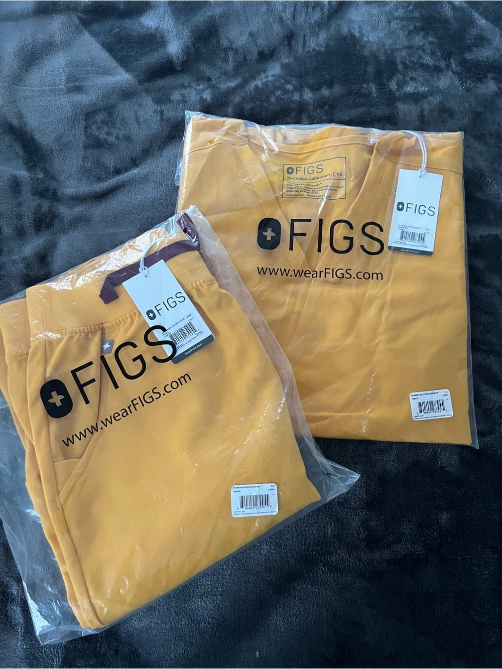 Figs SET Emegency Yellow Zamora Jogger & Catarina One pocket